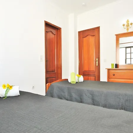 Willa Holiday Home In Gale With Pool Near Beaches