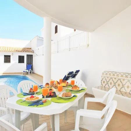 Willa Holiday Home In Gale With Pool Near Beaches